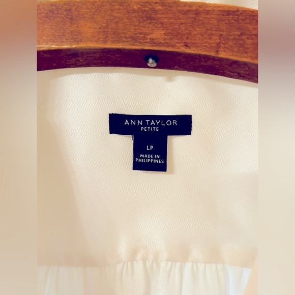 Ann Taylor Cream Blouse - Picture 6 of 8